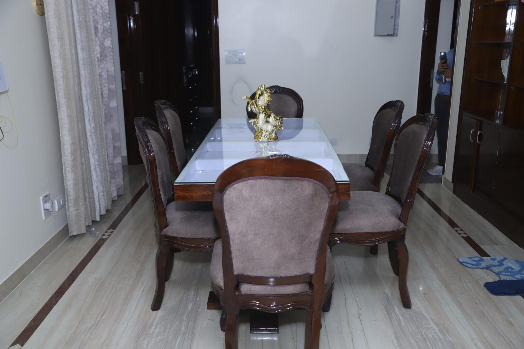Divine India Service Apartment 3Bhk,B57 Sarita Vihar,Apollo Yeni Delhi Dış mekan fotoğraf