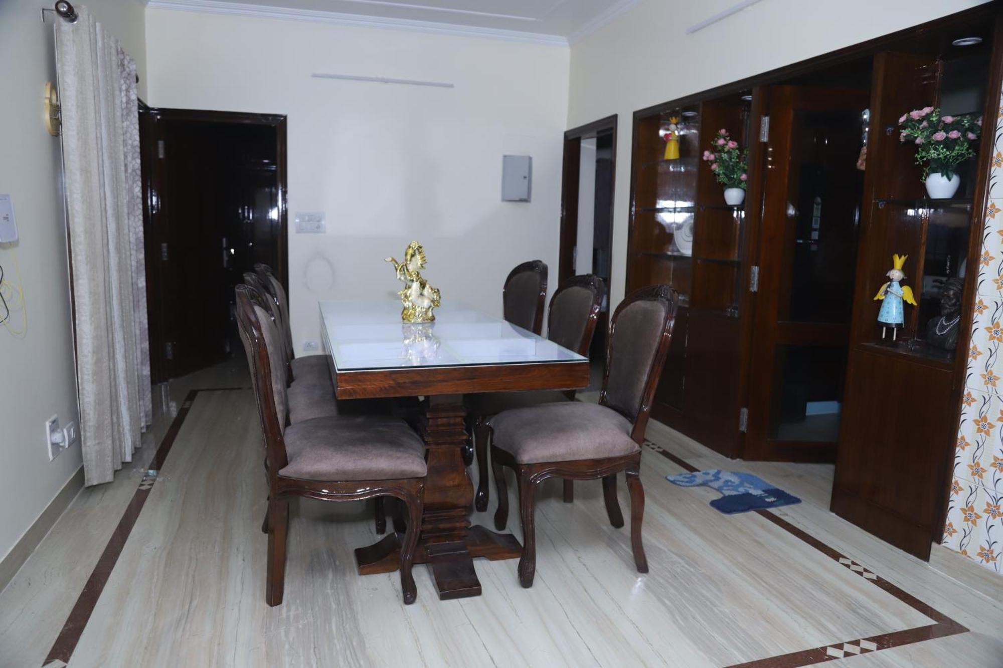 Divine India Service Apartment 3Bhk,B57 Sarita Vihar,Apollo Yeni Delhi Dış mekan fotoğraf