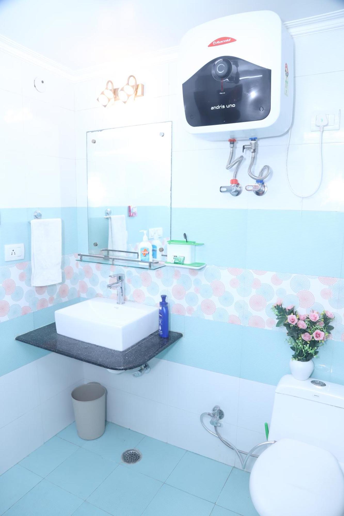 Divine India Service Apartment 3Bhk,B57 Sarita Vihar,Apollo Yeni Delhi Dış mekan fotoğraf