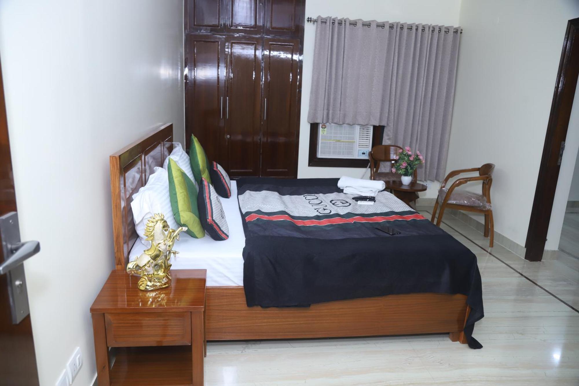 Divine India Service Apartment 3Bhk,B57 Sarita Vihar,Apollo Yeni Delhi Dış mekan fotoğraf