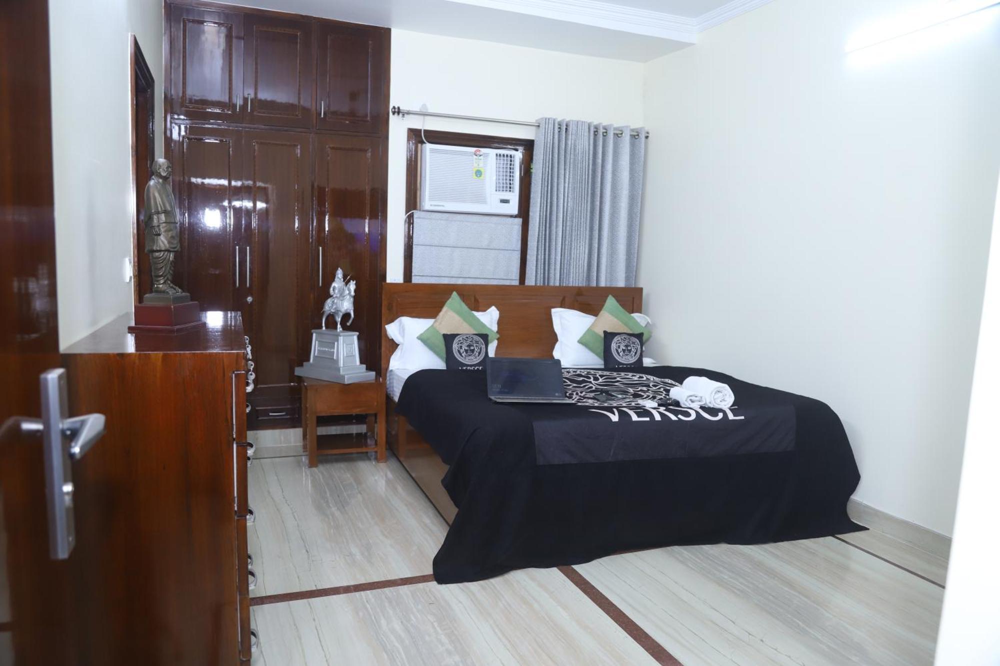 Divine India Service Apartment 3Bhk,B57 Sarita Vihar,Apollo Yeni Delhi Dış mekan fotoğraf