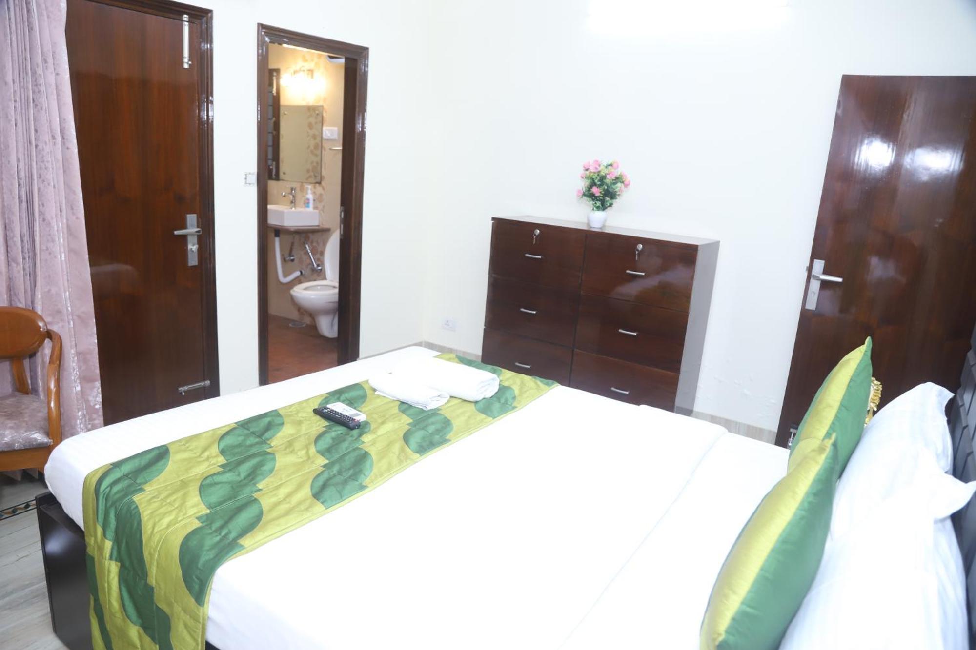 Divine India Service Apartment 3Bhk,B57 Sarita Vihar,Apollo Yeni Delhi Dış mekan fotoğraf